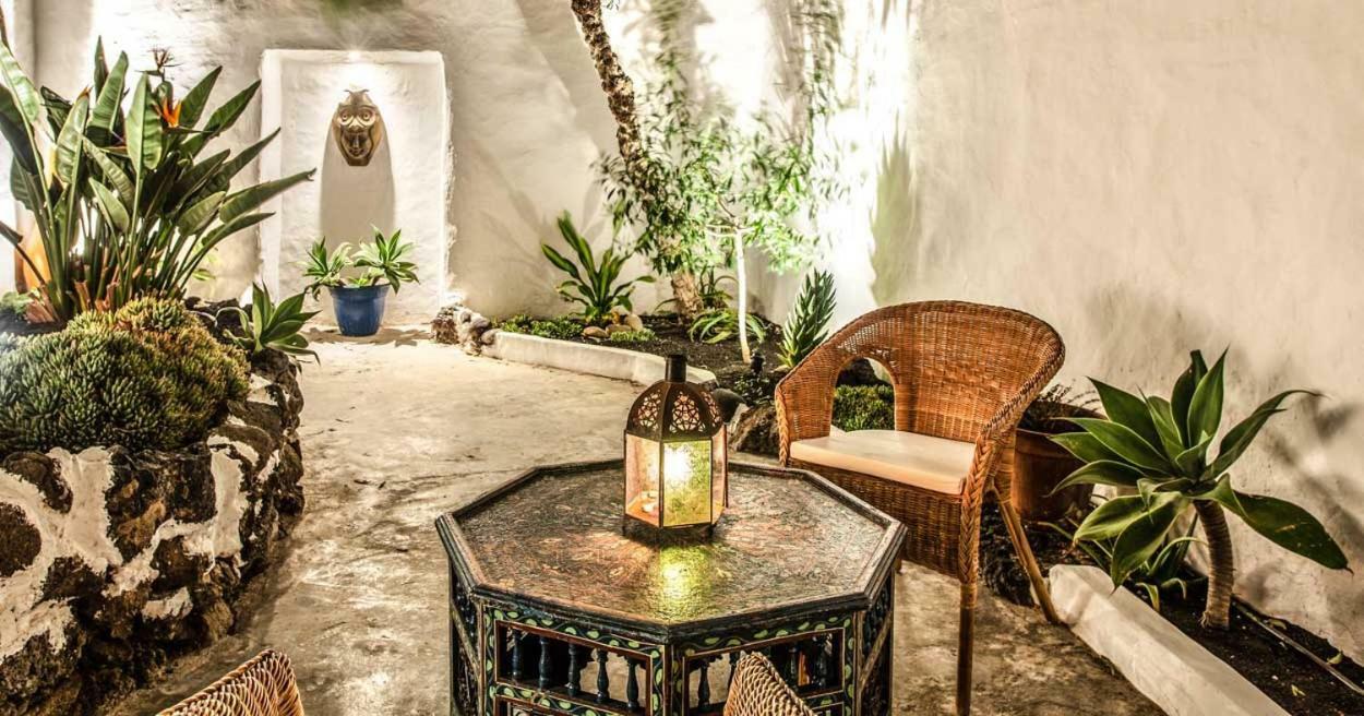 Los Lirios Hotel Rural - Adults Only Tías Eksteriør bilde